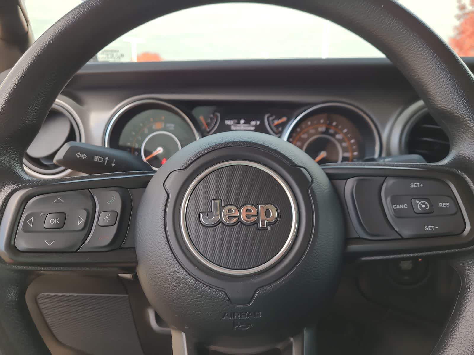 Thumbnail: 2023 Jeep Wrangler - 23