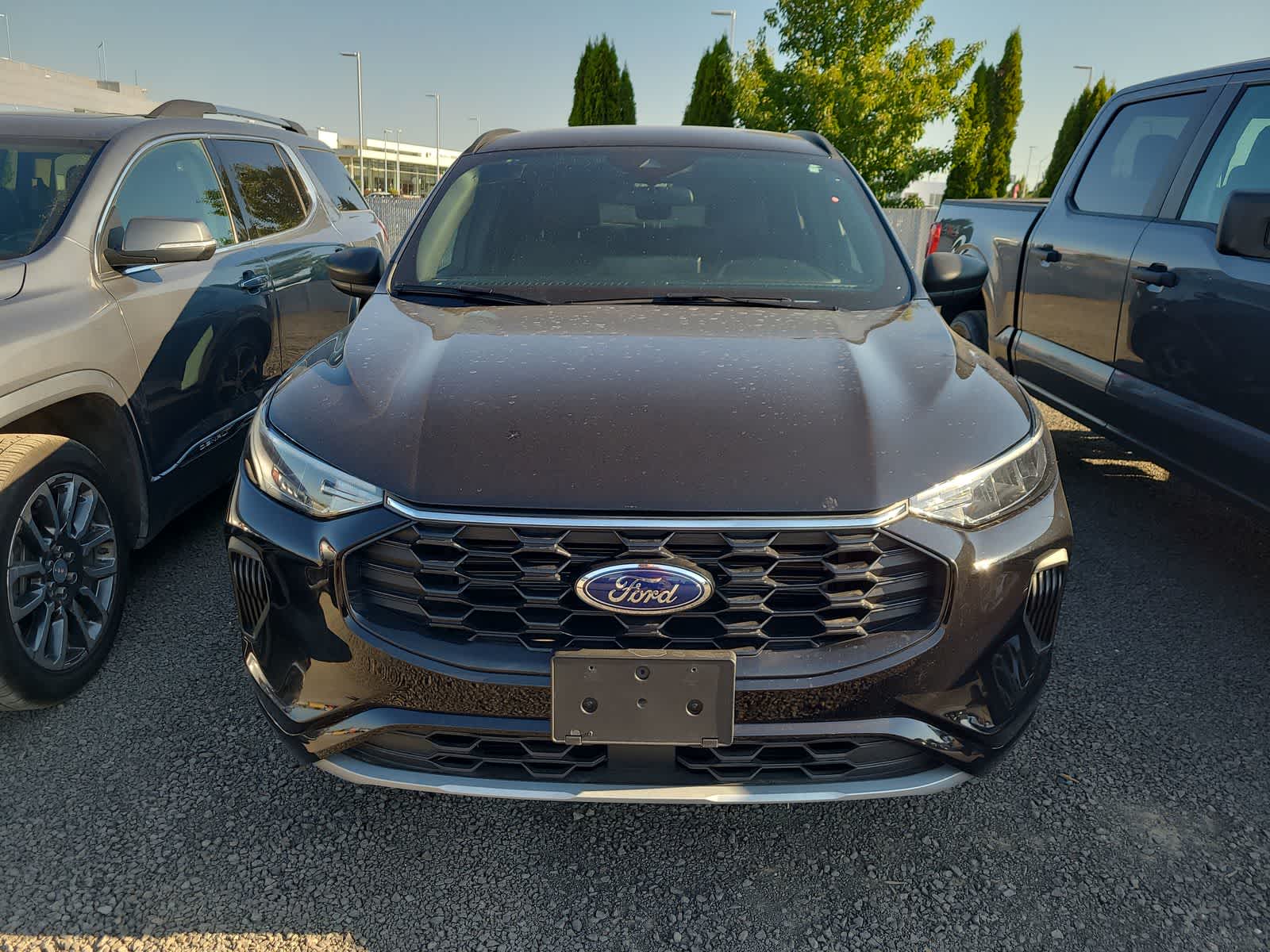 Thumbnail: 2023 Ford Escape - 5