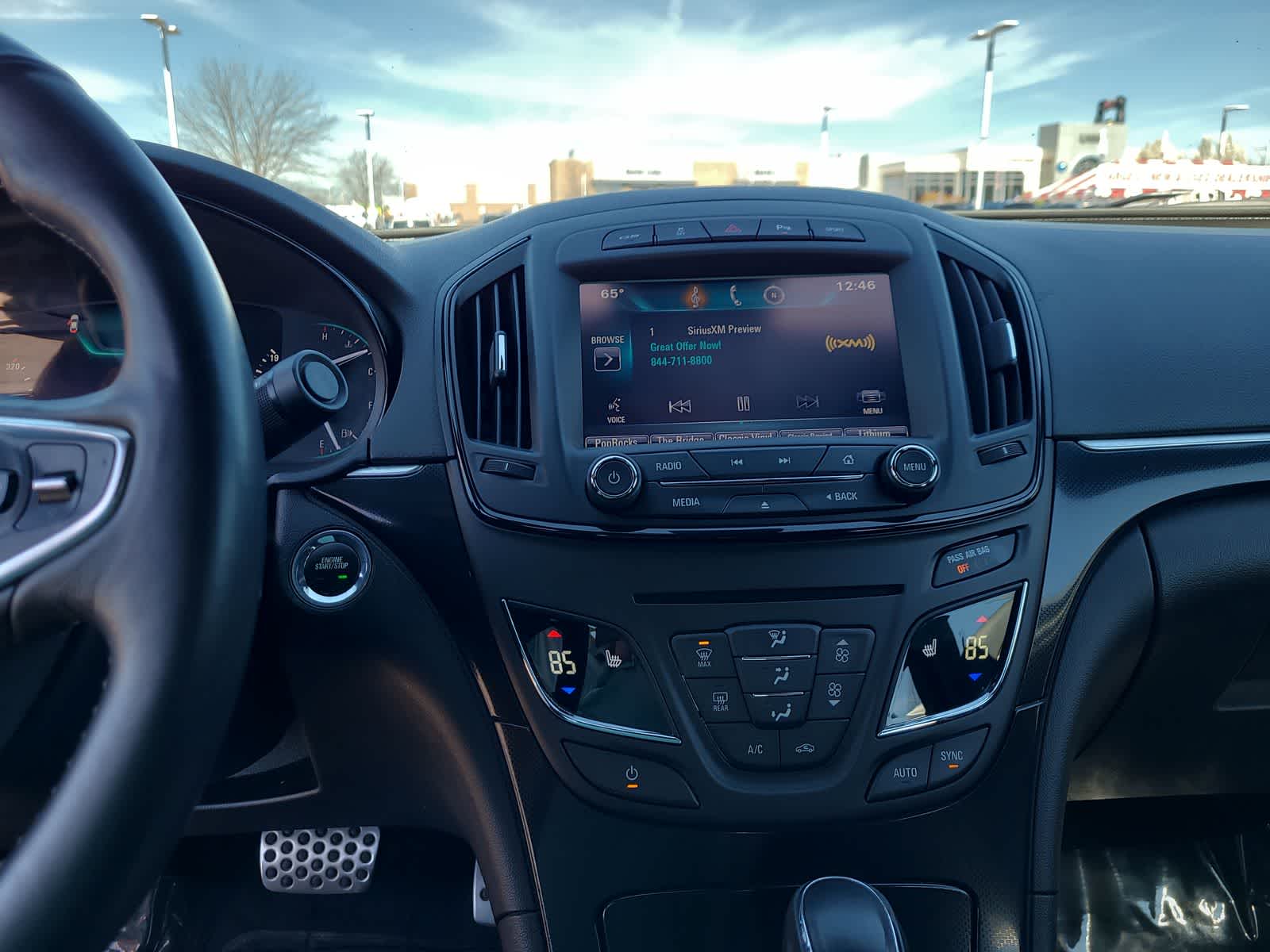 Thumbnail: 2015 Buick Regal - 24