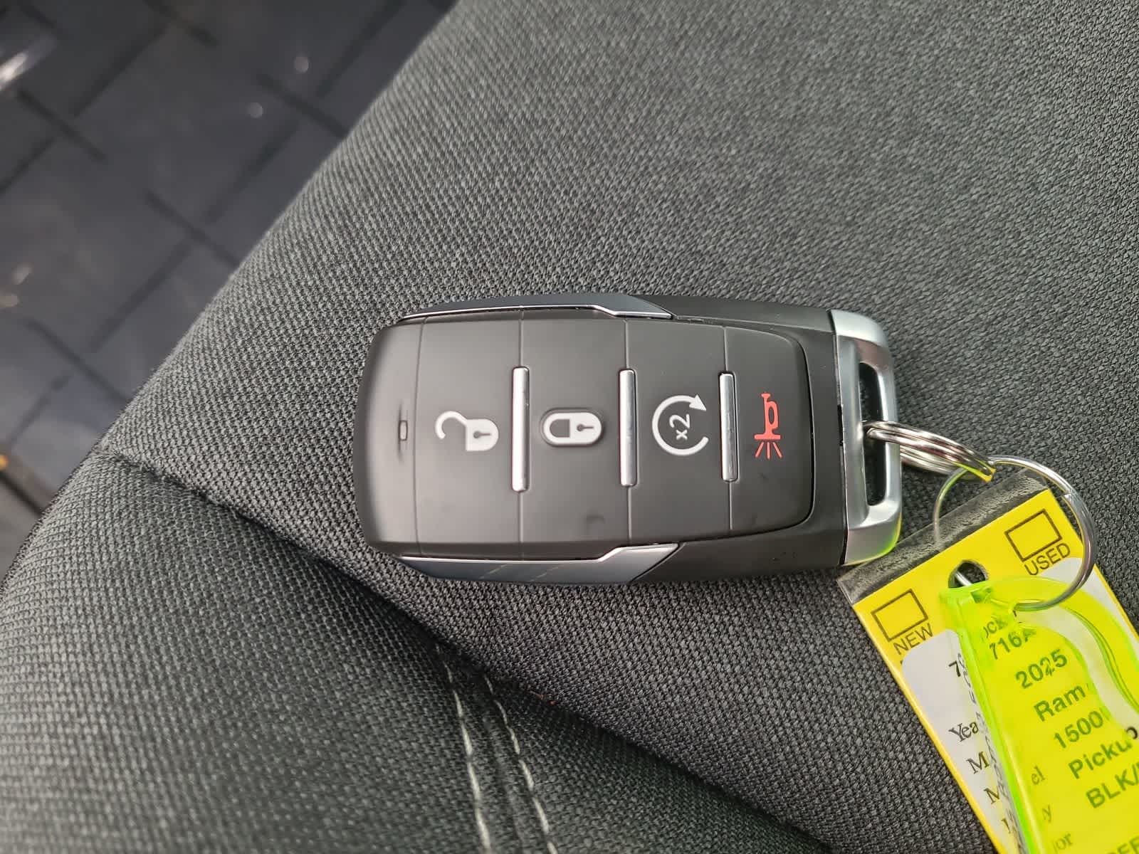 Thumbnail: 2025 RAM 1500 - 28