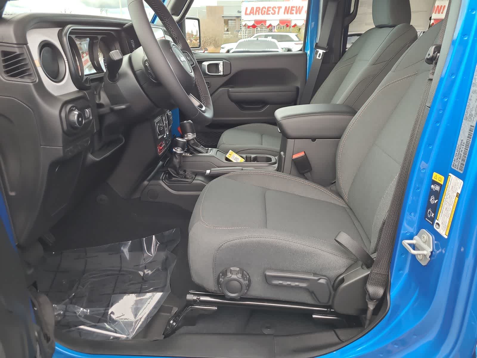 Thumbnail: 2026 Jeep Wrangler - 19