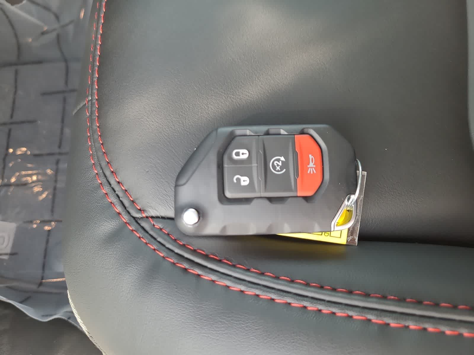 Thumbnail: 2026 Jeep Wrangler - 28