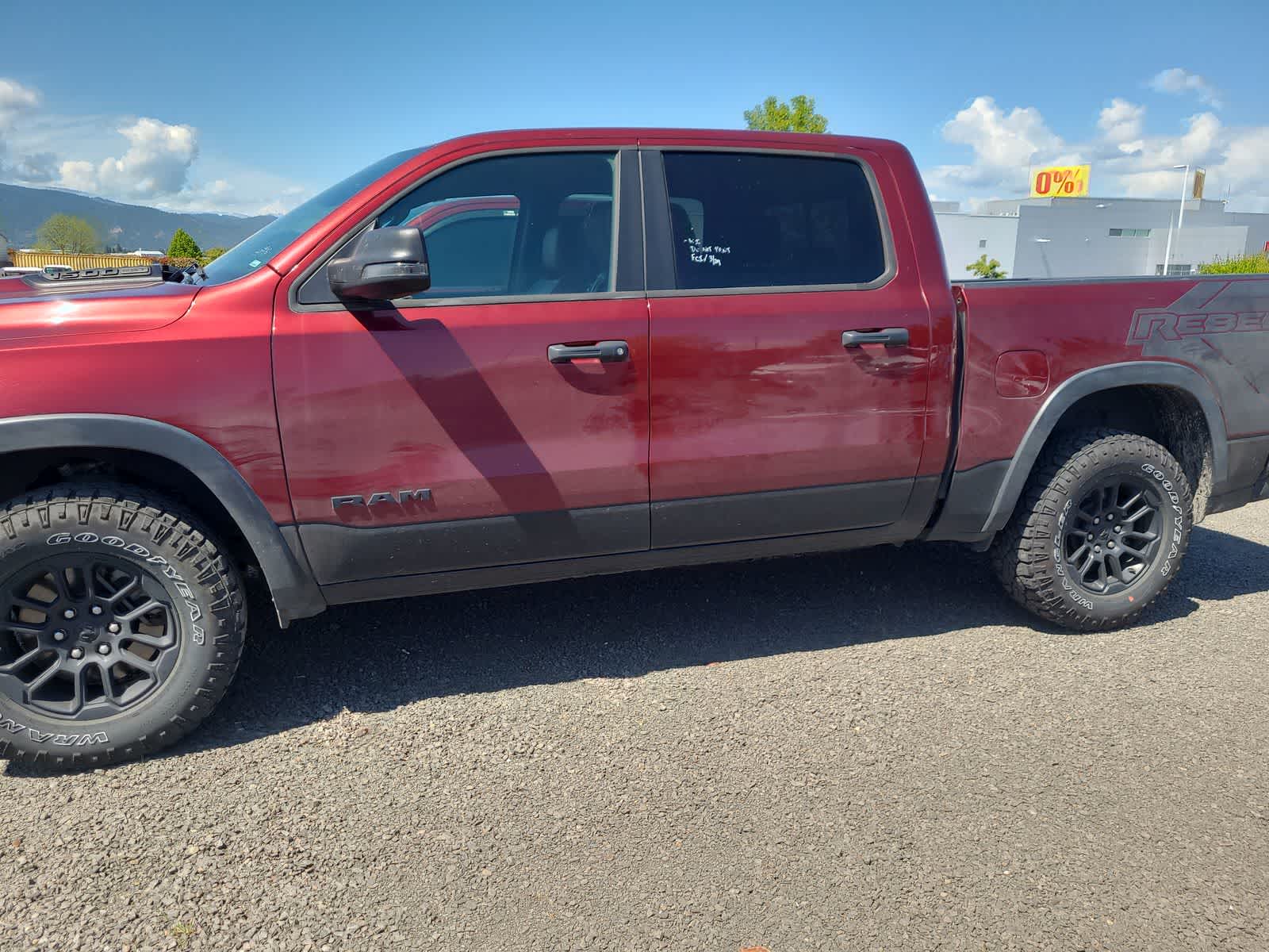 Thumbnail: 2025 RAM 1500 - 2