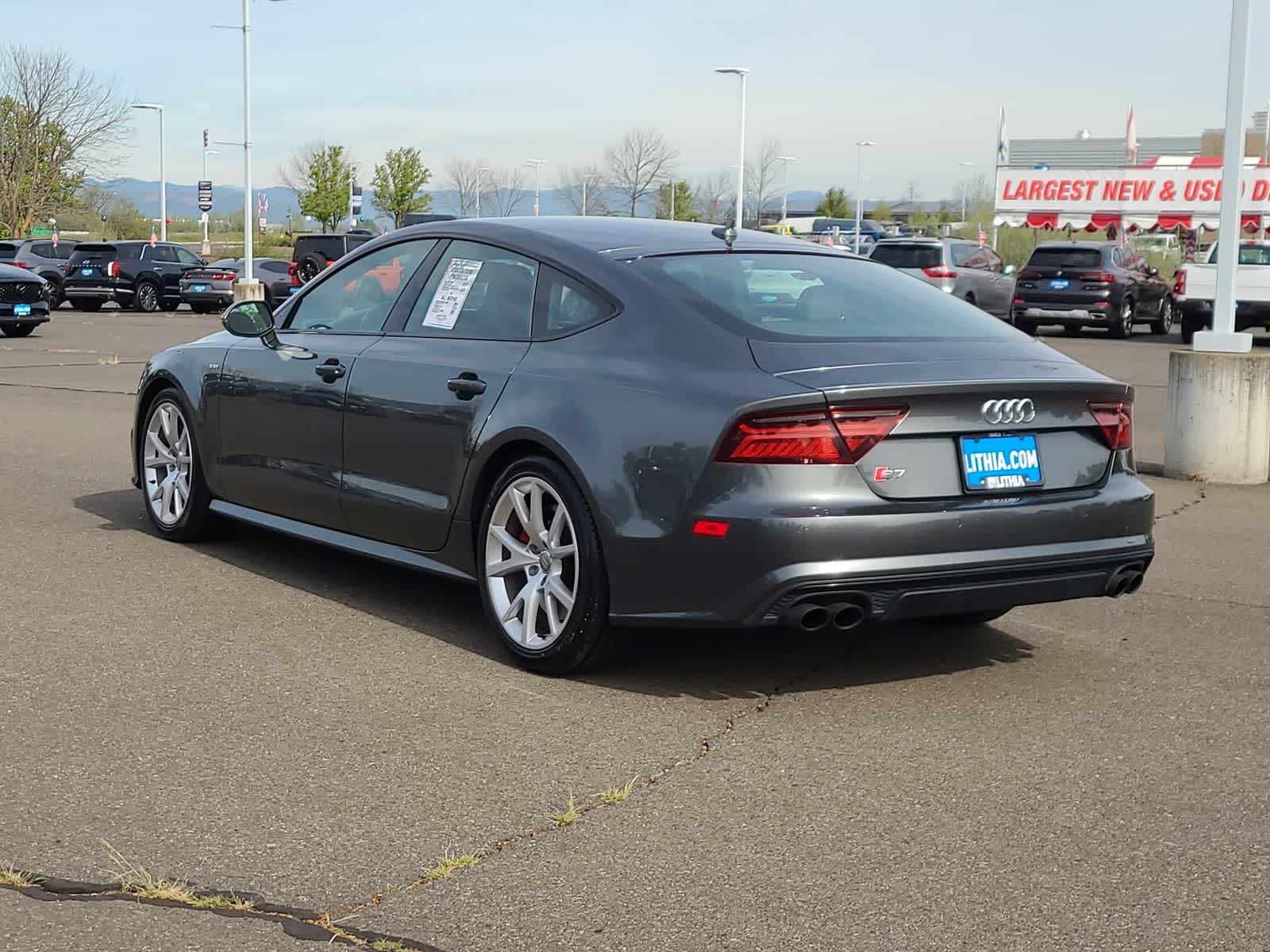 Thumbnail: 2017 Audi S7 - 12
