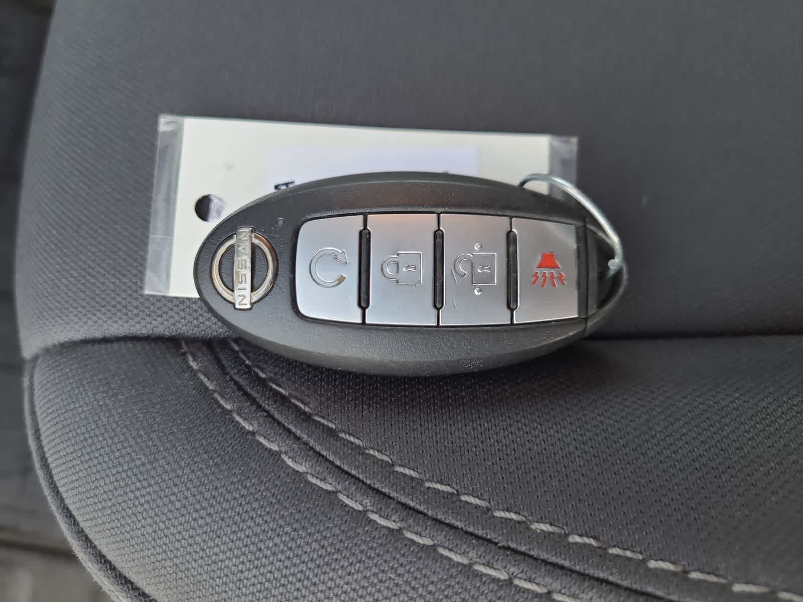 Thumbnail: 2023 Nissan Frontier - 28