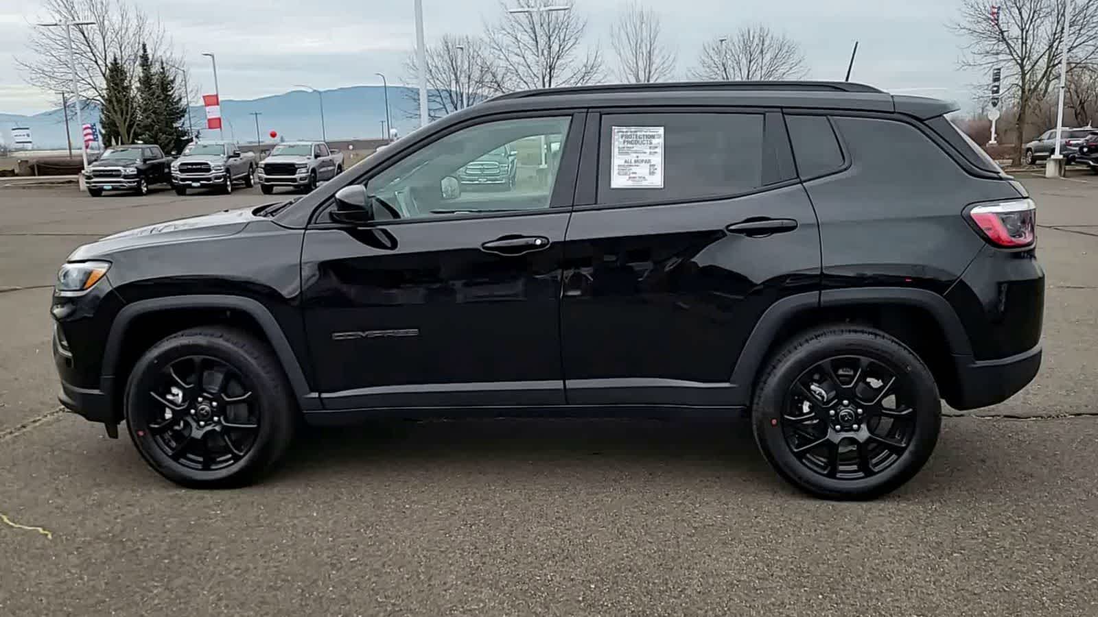 Thumbnail: 2026 Jeep Compass - 5