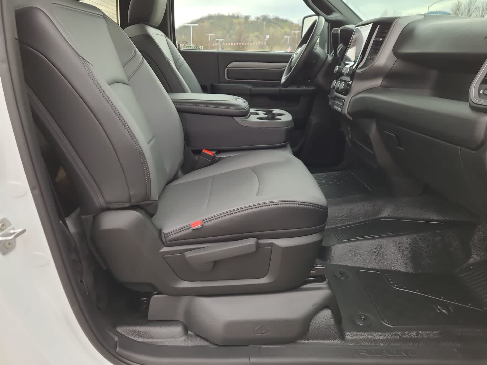 Thumbnail: 2025 RAM 5500 - 22