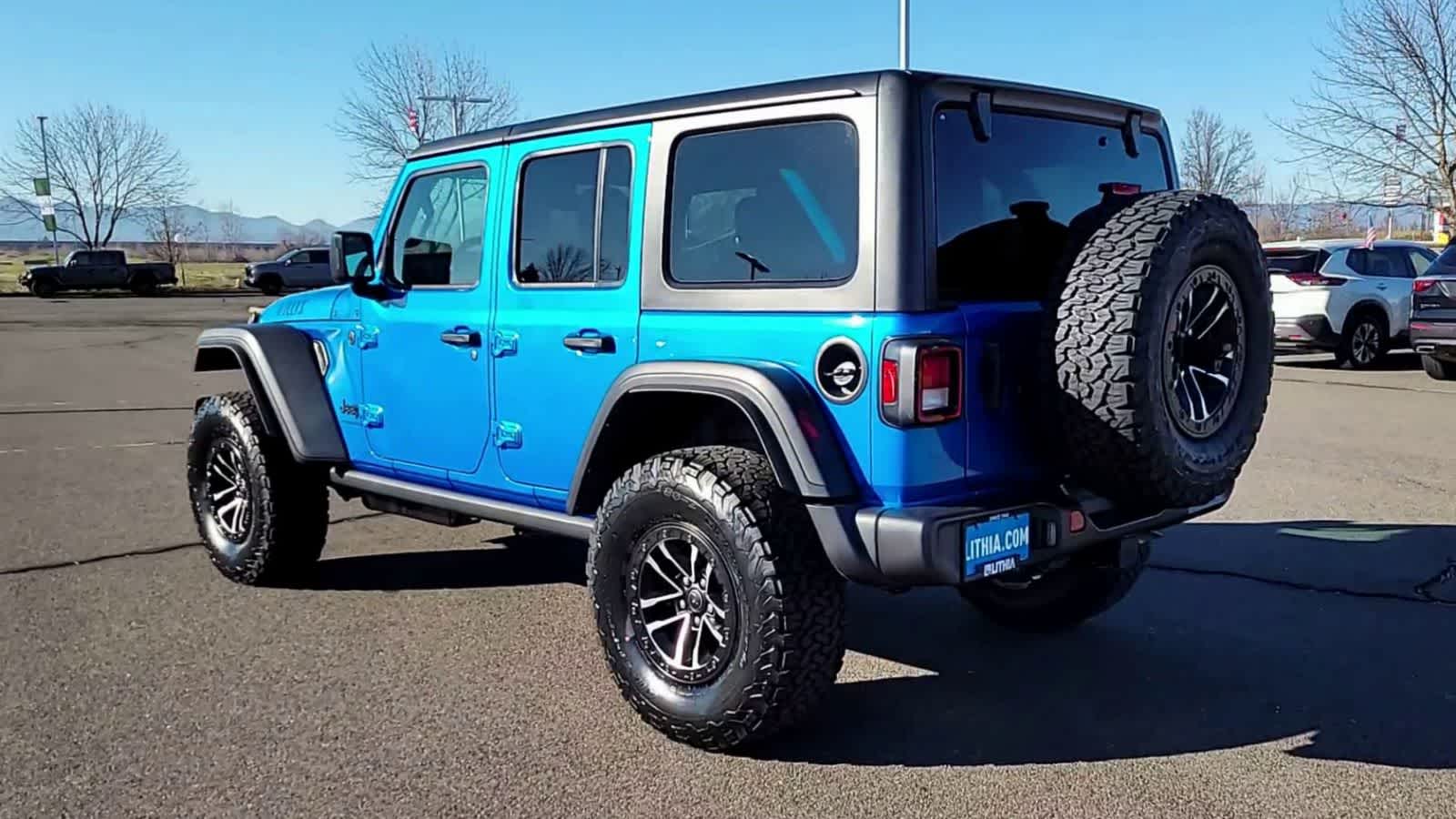 Thumbnail: 2026 Jeep Wrangler - 6