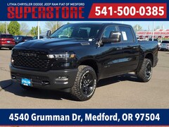 2026 Ram 1500 WARLOCK CREW CAB 4X4 5'7 BOX Pickup Medford, OR