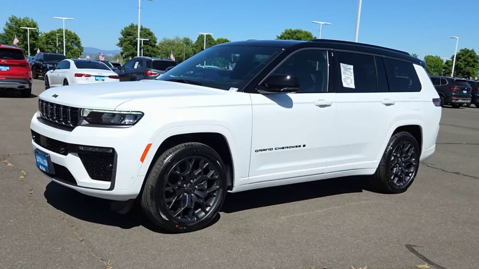 Thumbnail: 2026 Jeep Grand Cherokee - 4