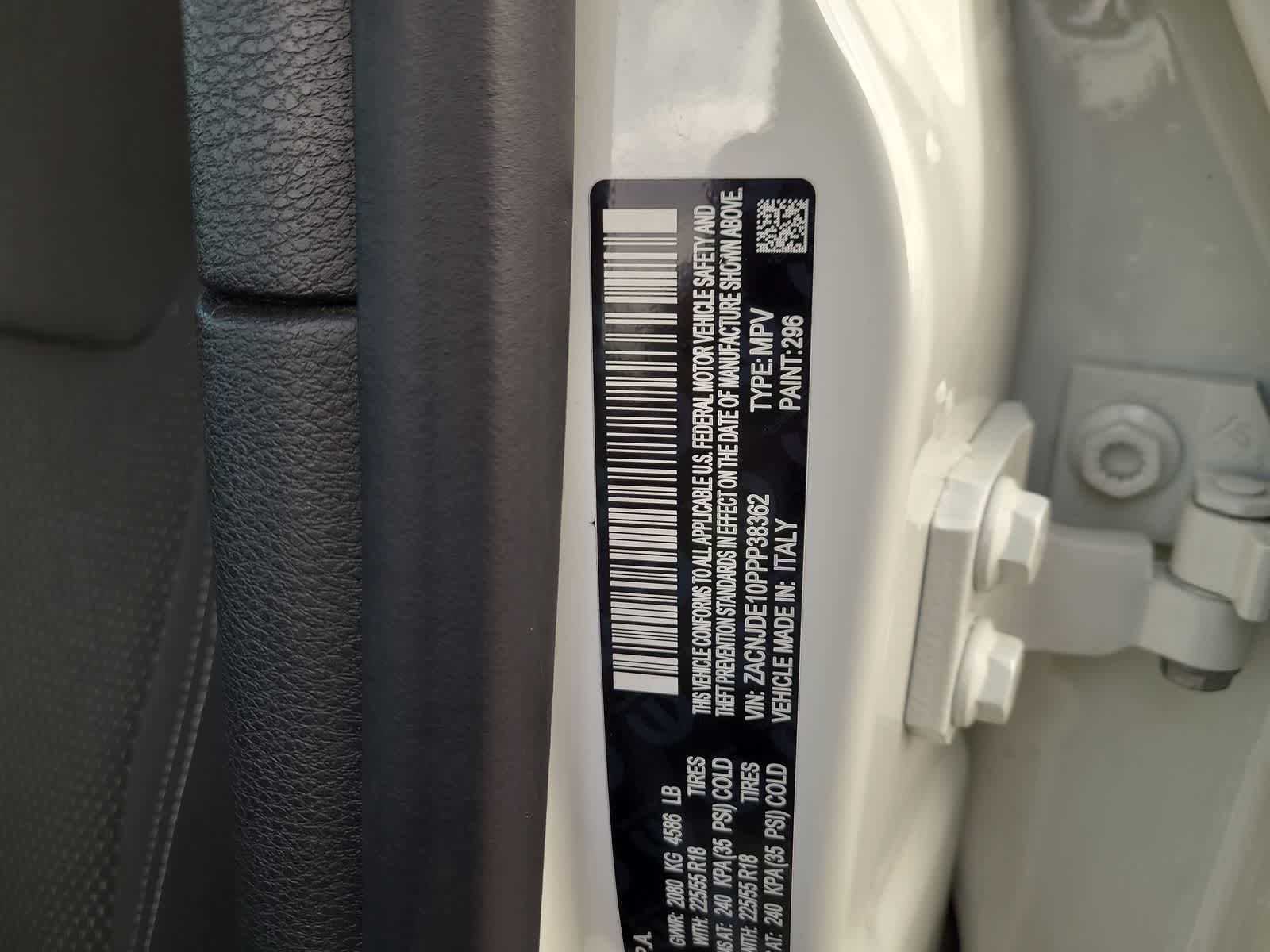 Thumbnail: 2023 Jeep Renegade - 29