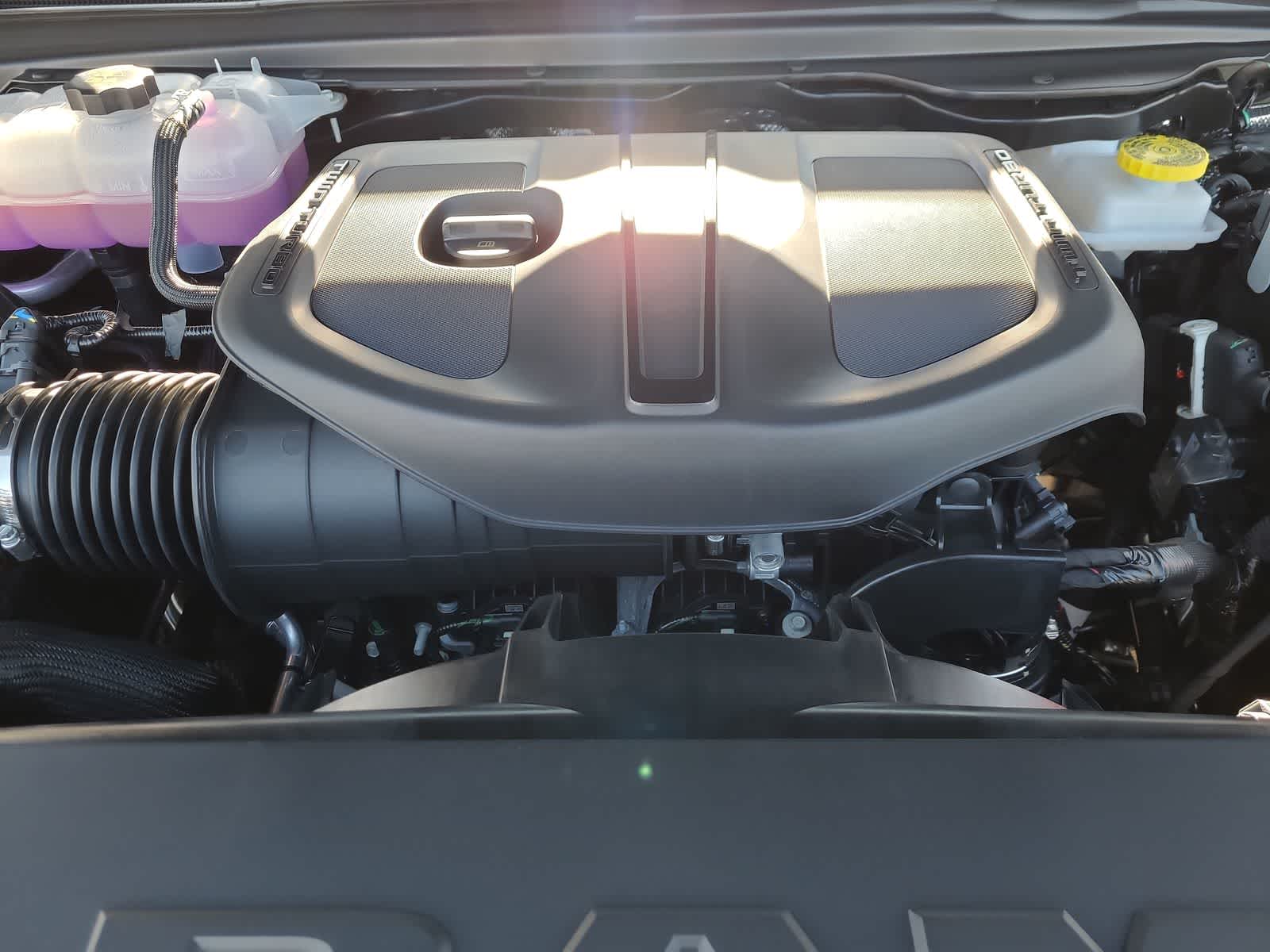 Thumbnail: 2026 RAM 1500 - 17