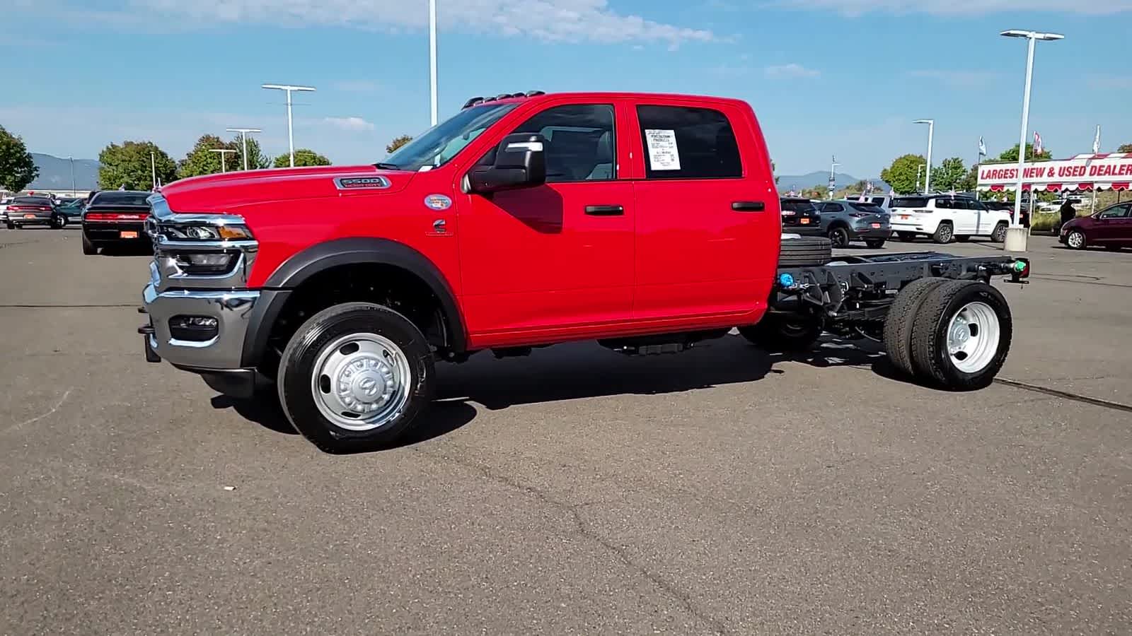 2026 Ram 5500 Tradesman photo 4