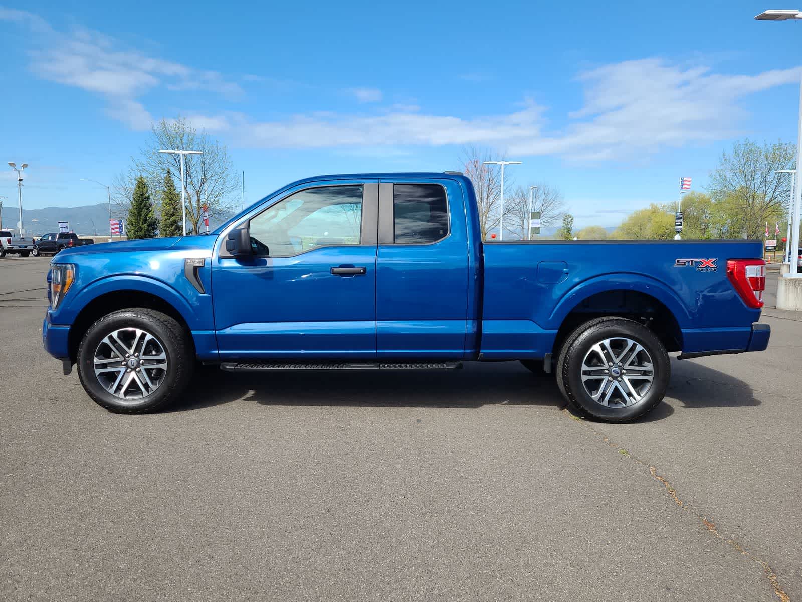 Thumbnail: 2023 Ford F-150 - 11