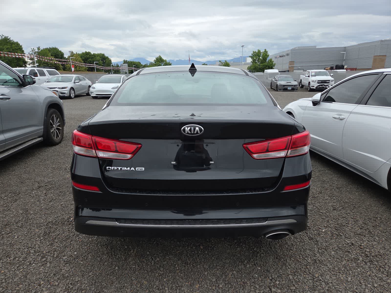Thumbnail: 2020 Kia Optima - 4