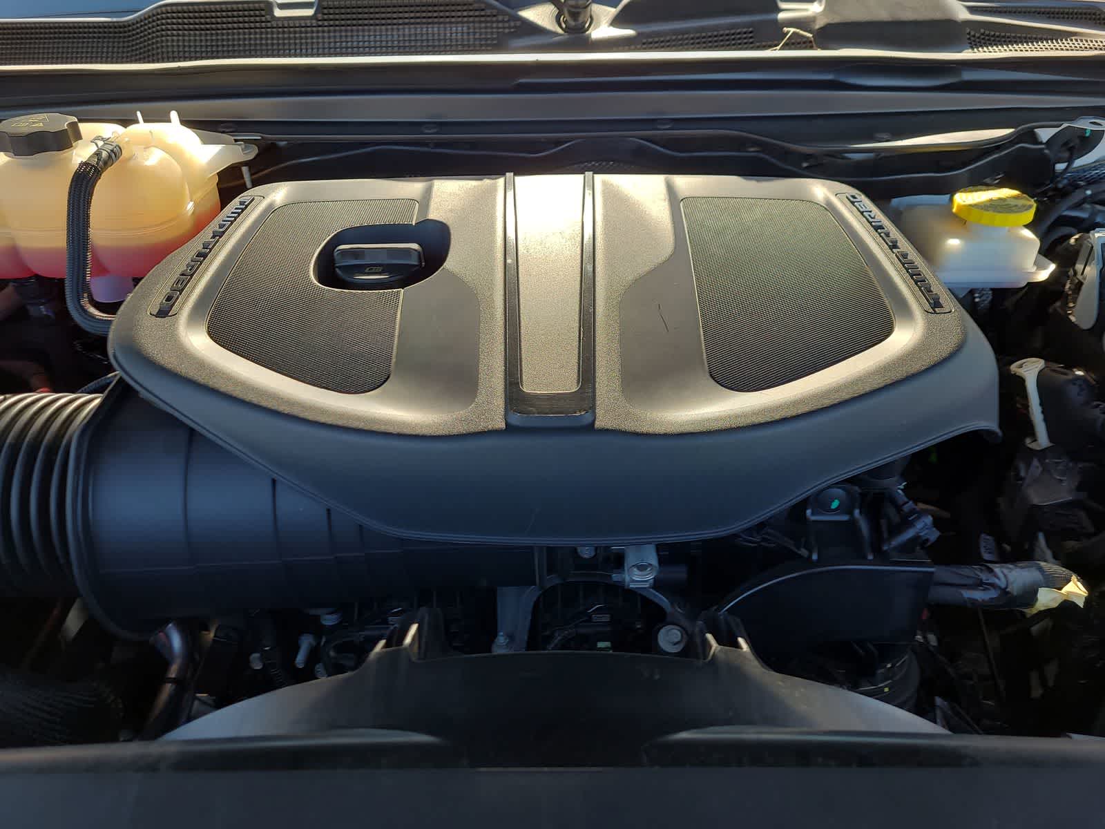 Thumbnail: 2025 RAM 1500 - 17