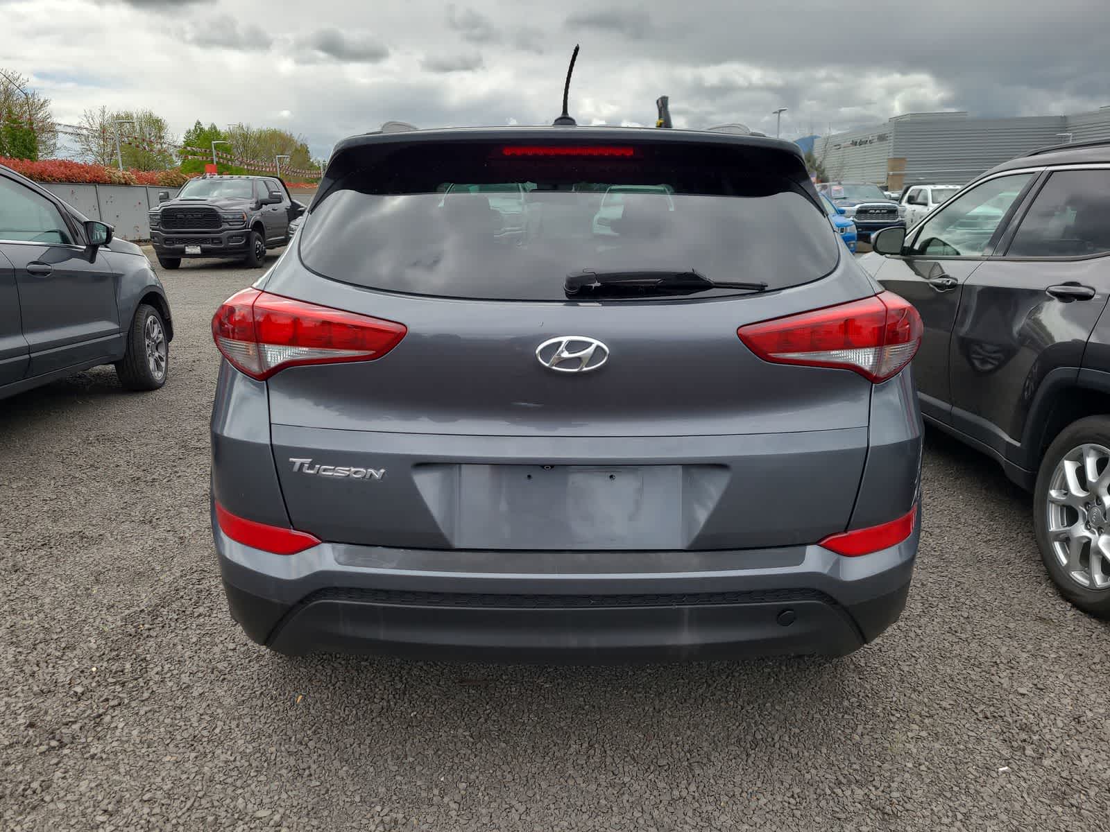 Thumbnail: 2016 Hyundai Tucson - 4