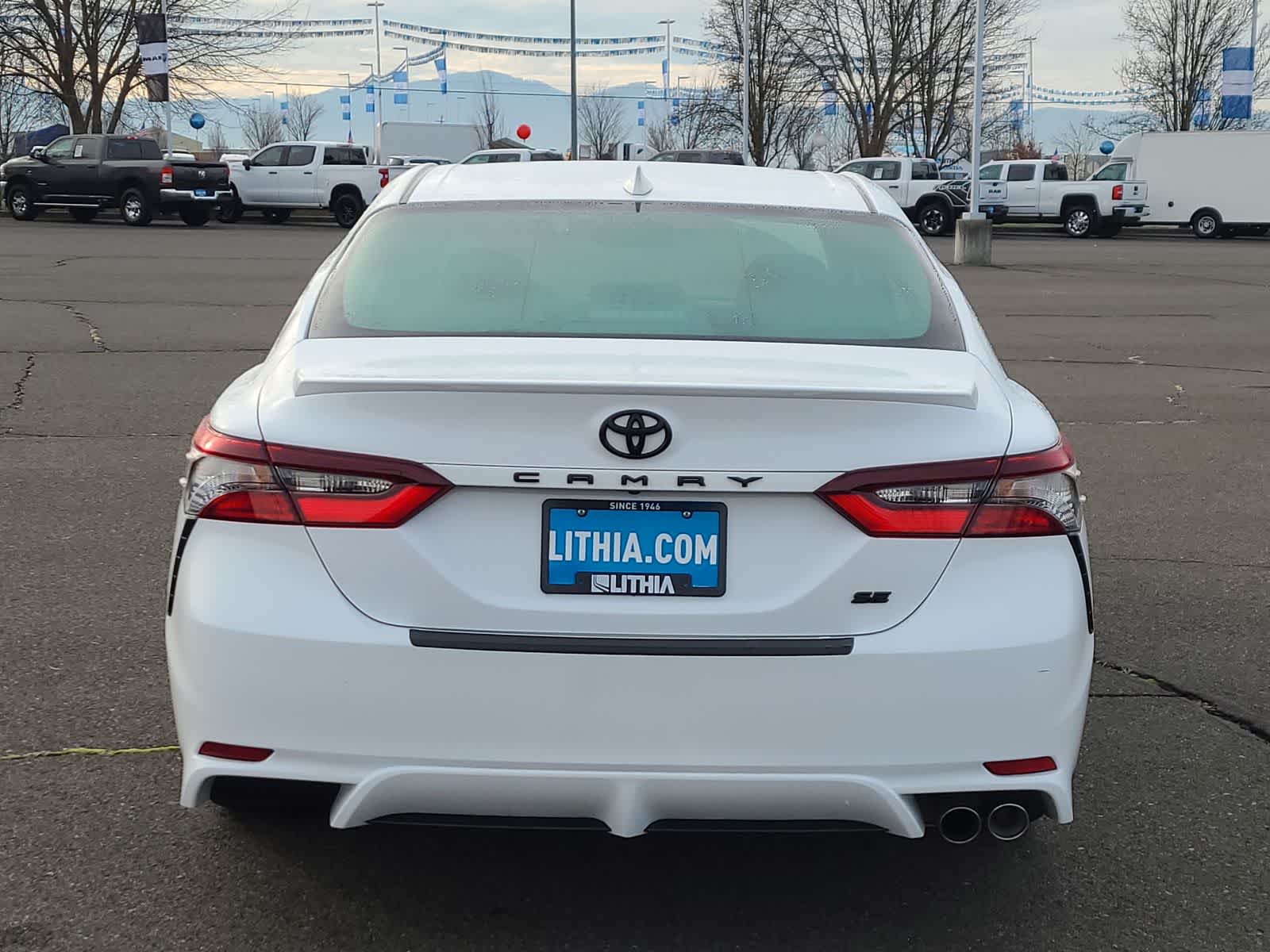 Thumbnail: 2024 Toyota Camry - 13