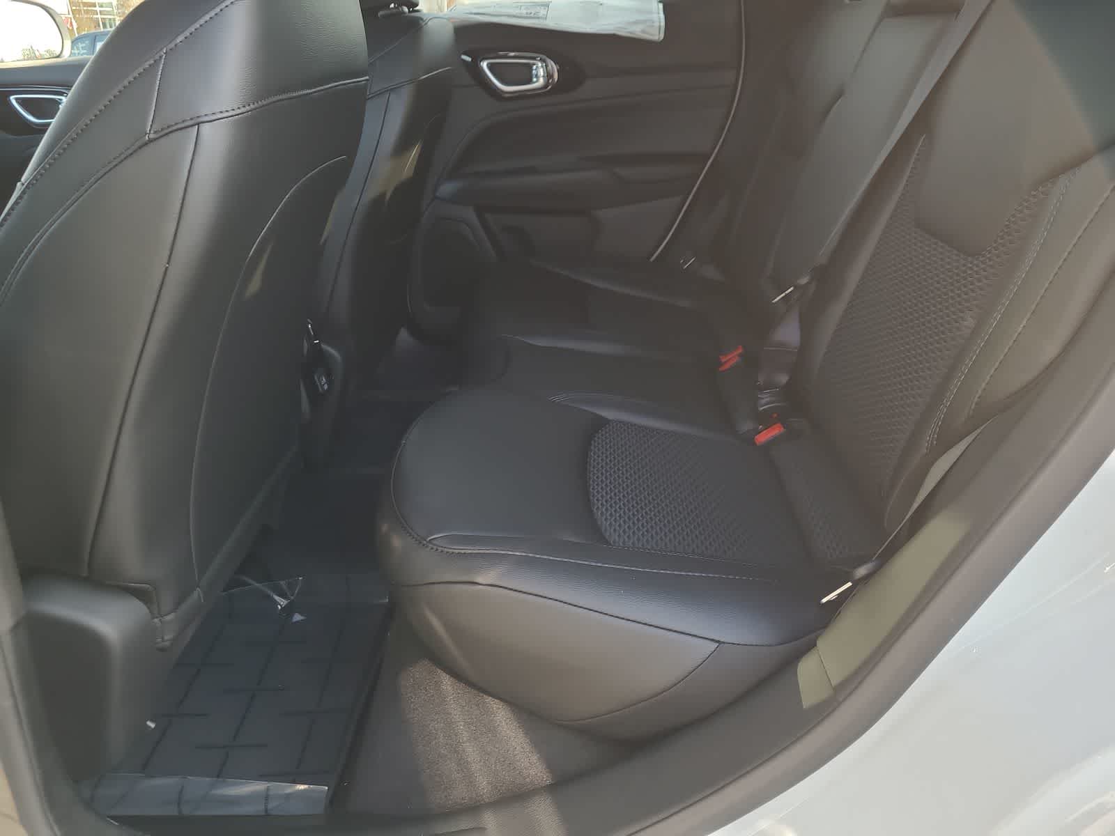 Thumbnail: 2026 Jeep Compass - 21