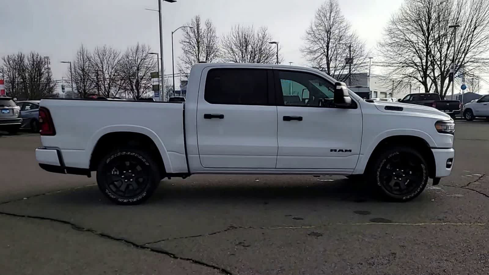 Thumbnail: 2026 RAM 1500 - 9