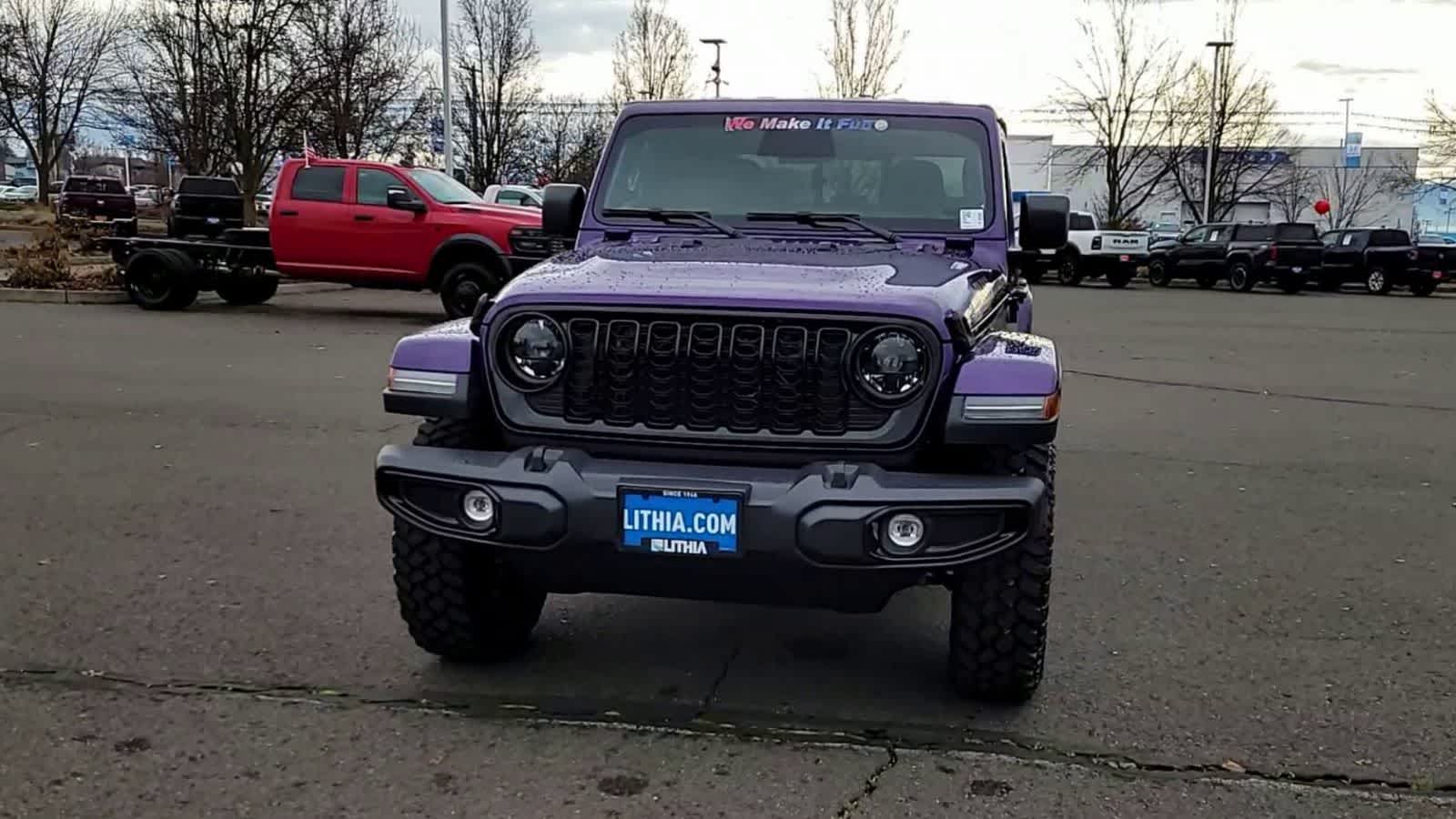 Thumbnail: 2026 Jeep Gladiator - 3