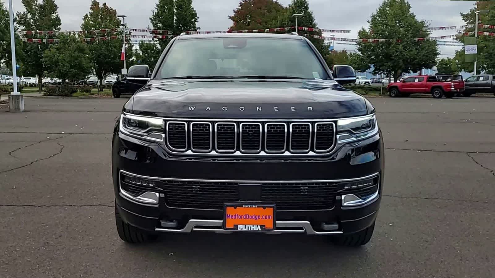 Thumbnail: 2025 Jeep Wagoneer - 3