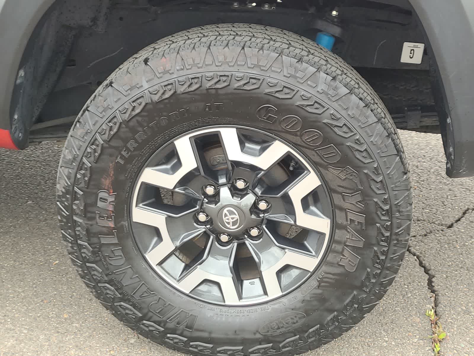 Thumbnail: 2022 Toyota Tacoma - 16