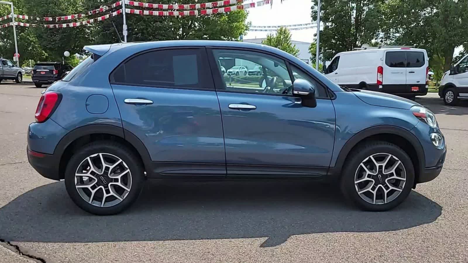 Thumbnail: 2019 Fiat 500X - 9