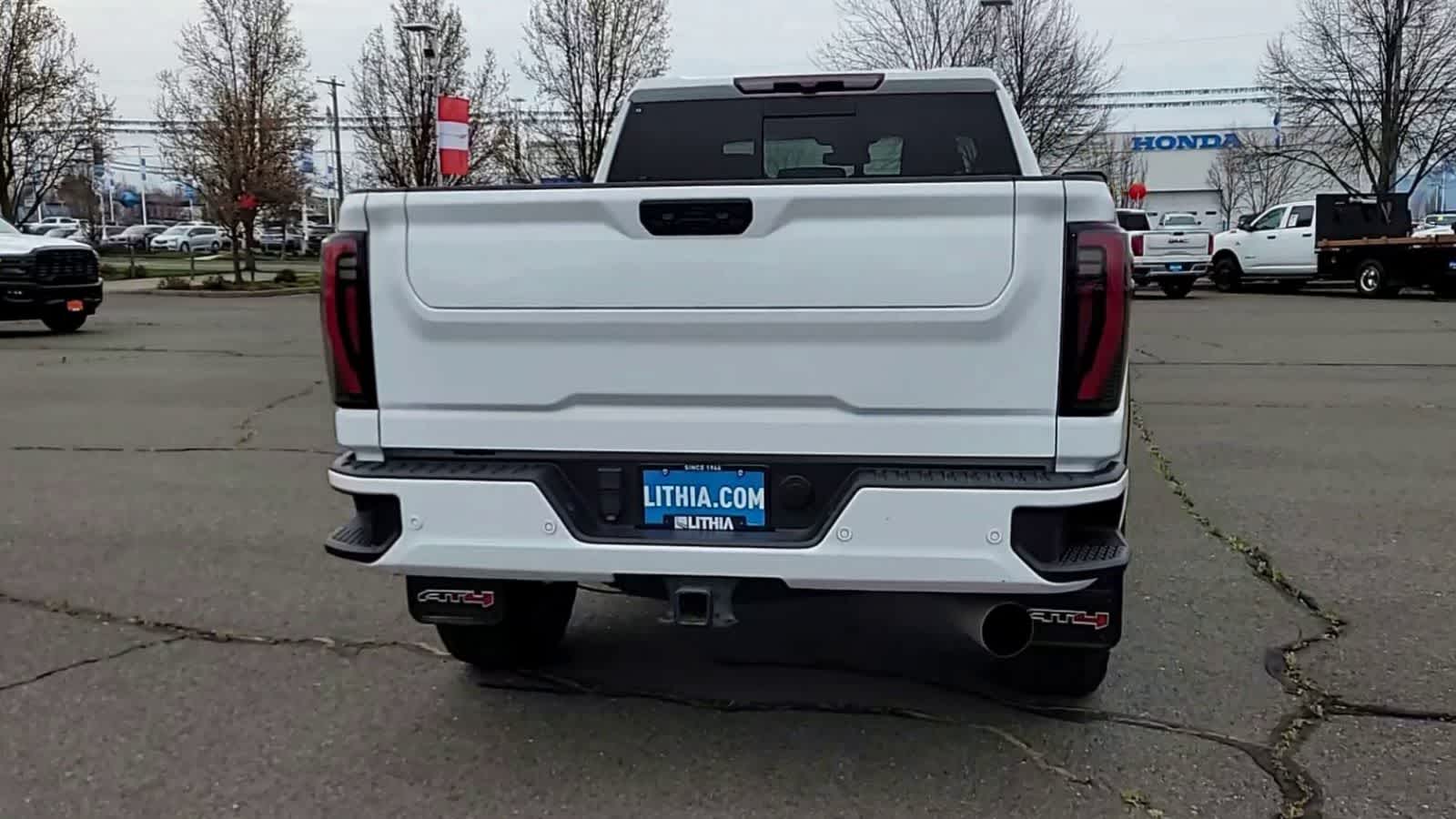 Thumbnail: 2024 GMC Sierra 2500 - 7