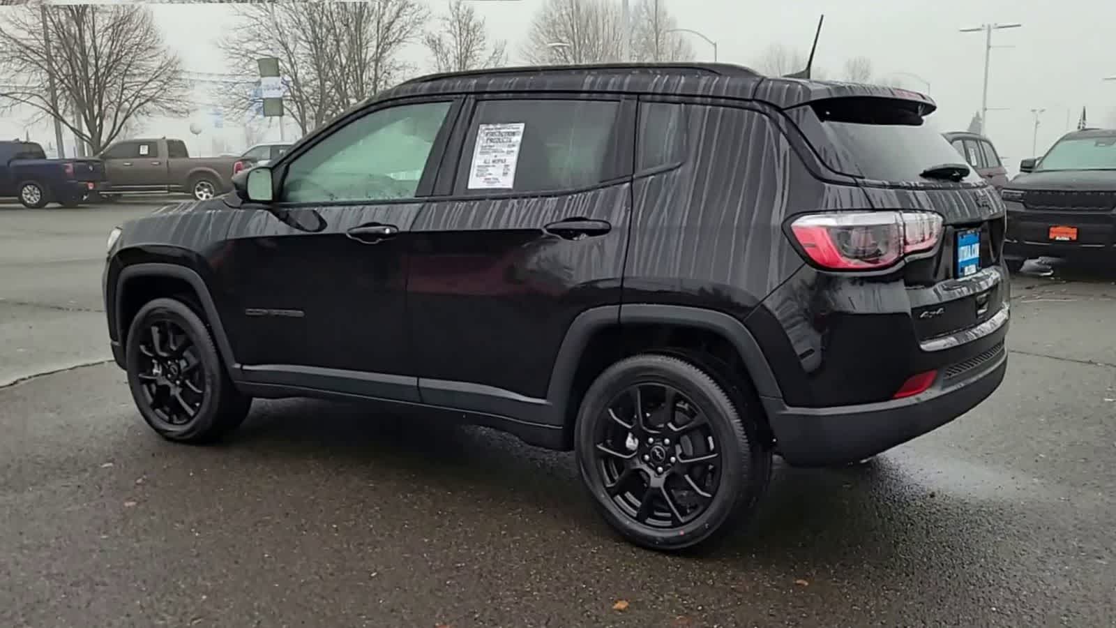 Thumbnail: 2026 Jeep Compass - 6