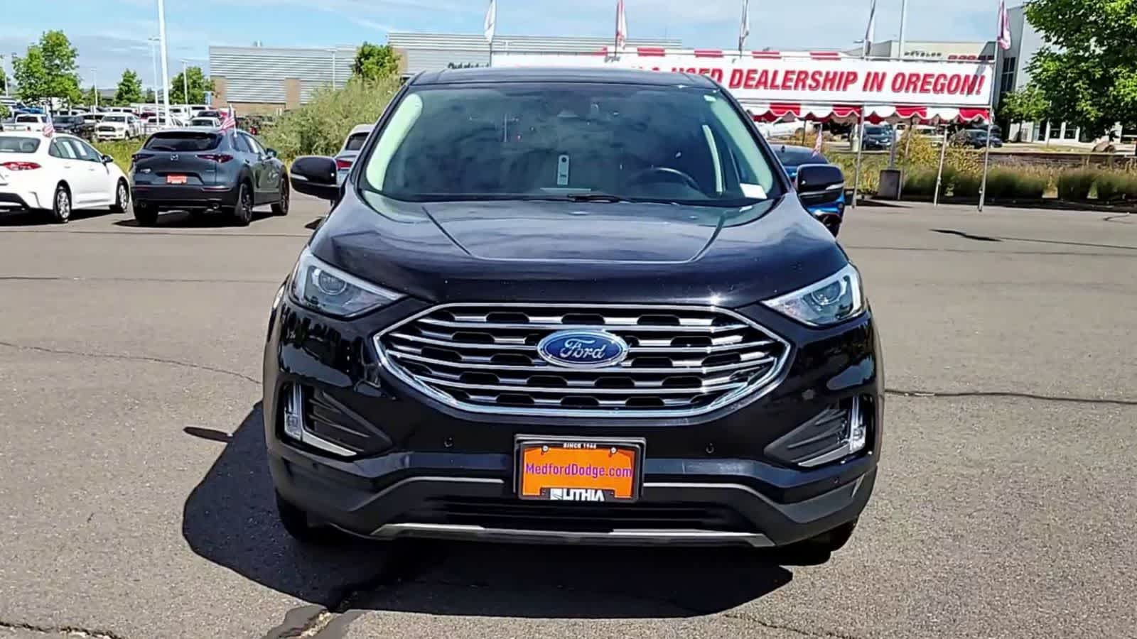 Thumbnail: 2023 Ford Edge - 3