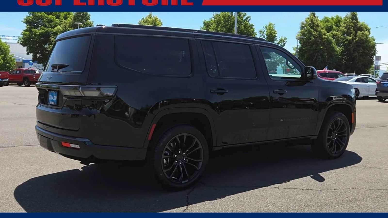 Thumbnail: 2026 Jeep Grand Wagoneer - 8