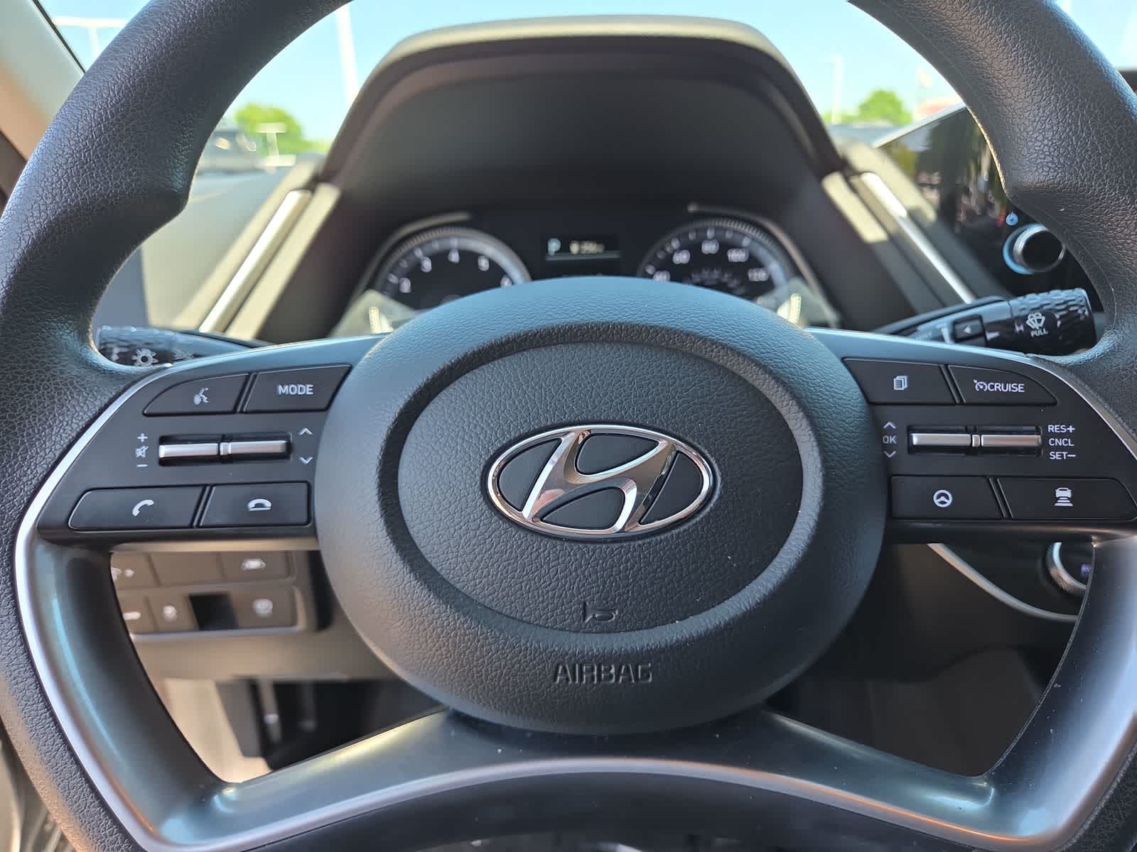 Thumbnail: 2023 Hyundai Sonata - 22