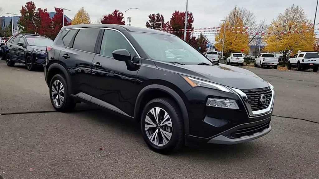 Used 2023 Nissan Rogue SV SUV