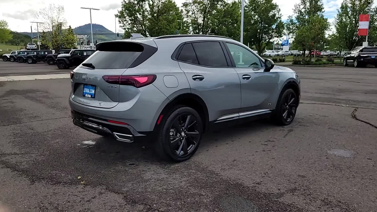 Thumbnail: 2025 Buick Envision - 8