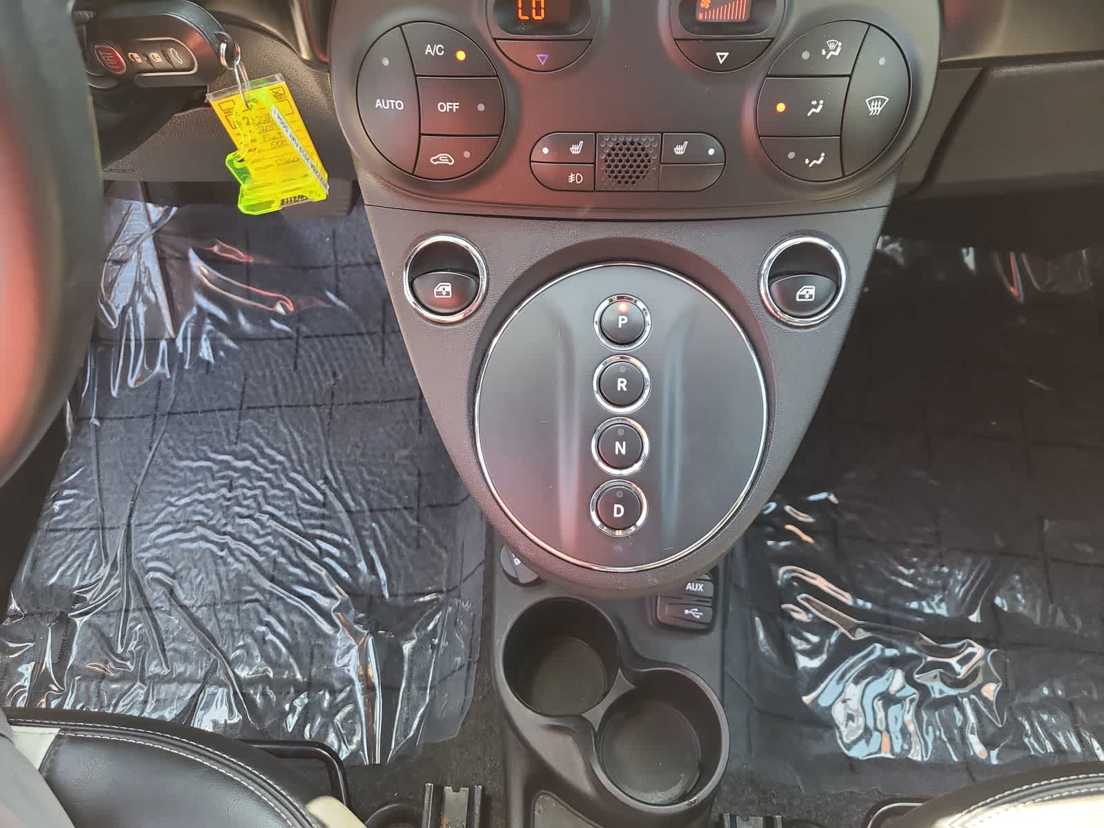 Thumbnail: 2019 Fiat 500e - 25