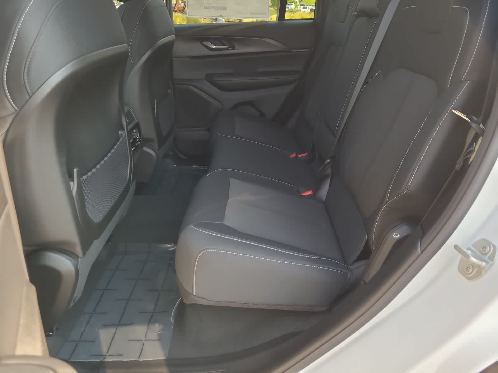 Thumbnail: 2025 Jeep Grand Cherokee - 21