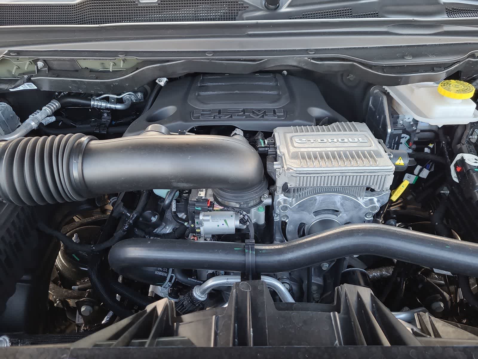 Thumbnail: 2026 RAM 1500 - 17