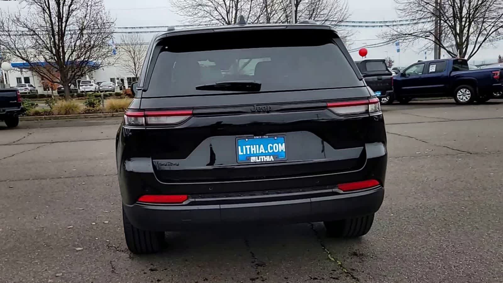 Thumbnail: 2025 Jeep Grand Cherokee - 7