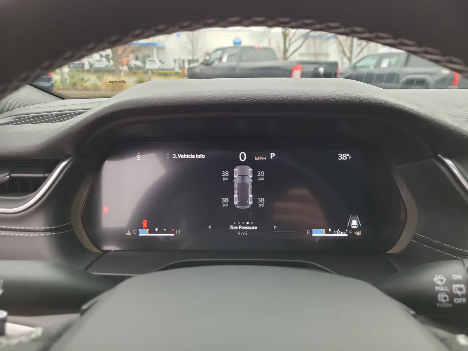 Thumbnail: 2025 Jeep Grand Cherokee - 26