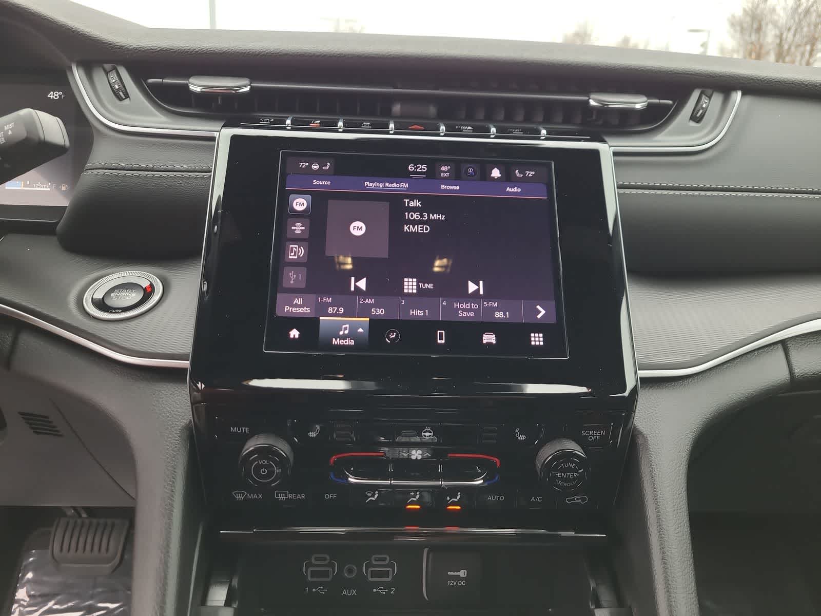 Thumbnail: 2025 Jeep Grand Cherokee - 24