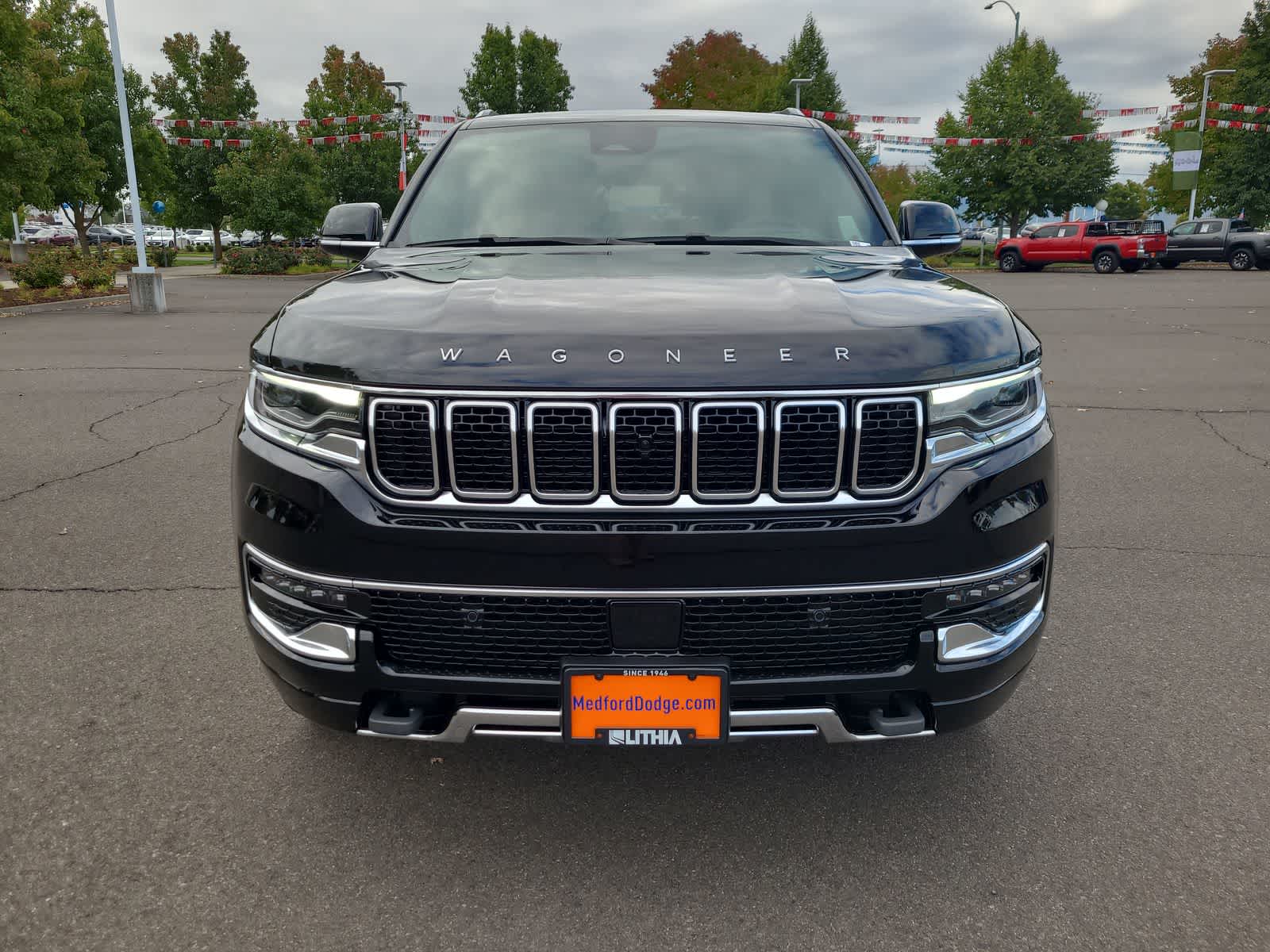 Thumbnail: 2025 Jeep Wagoneer - 14