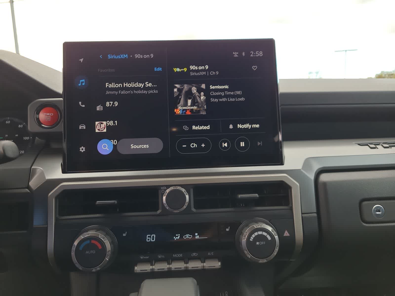 Thumbnail: 2024 Toyota Tacoma - 24