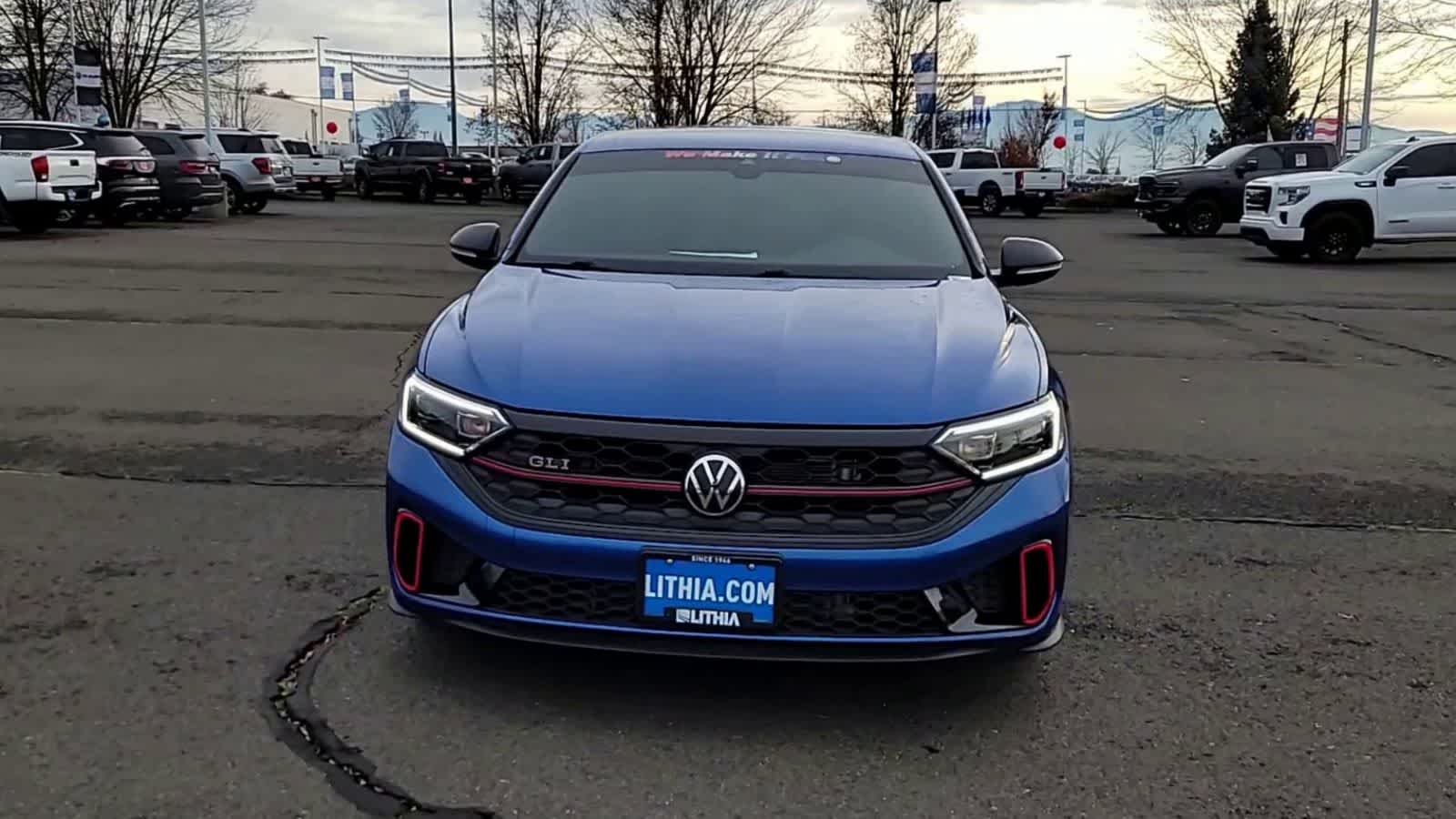 Thumbnail: 2024 Volkswagen Jetta - 3