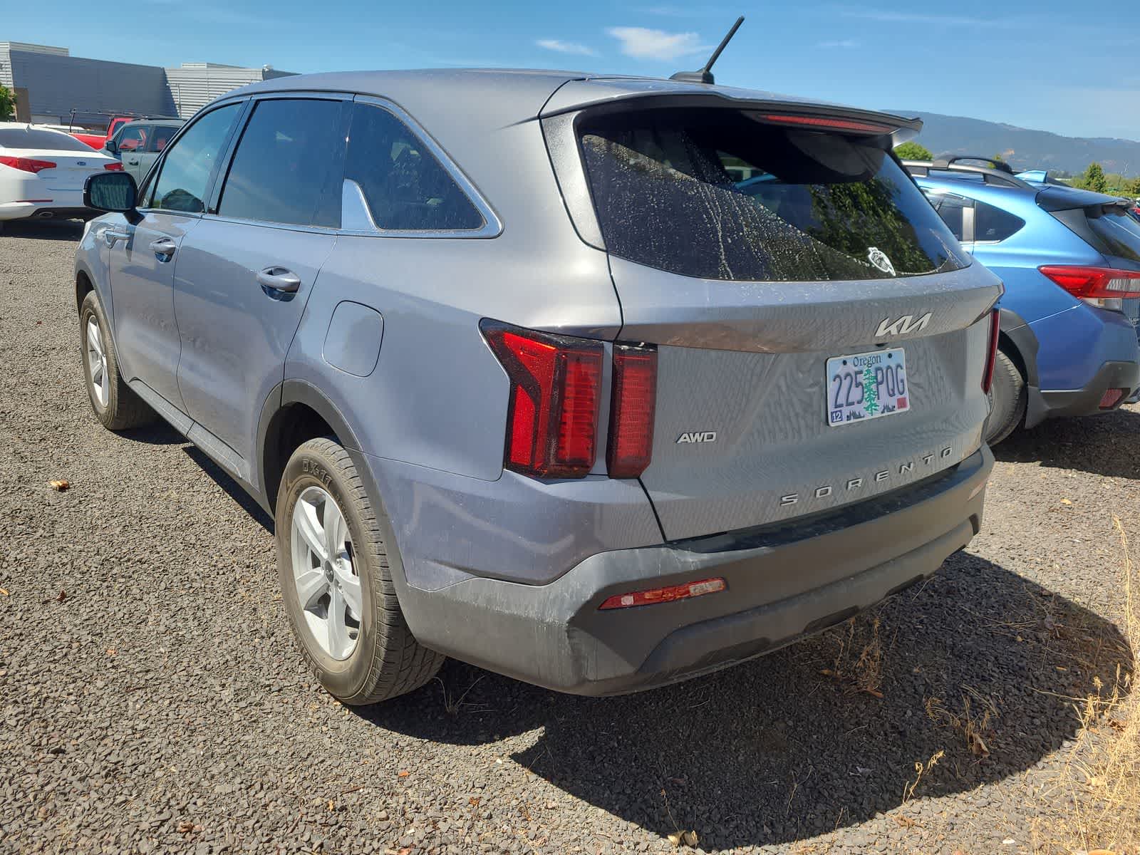Thumbnail: 2022 Kia Sorento - 3
