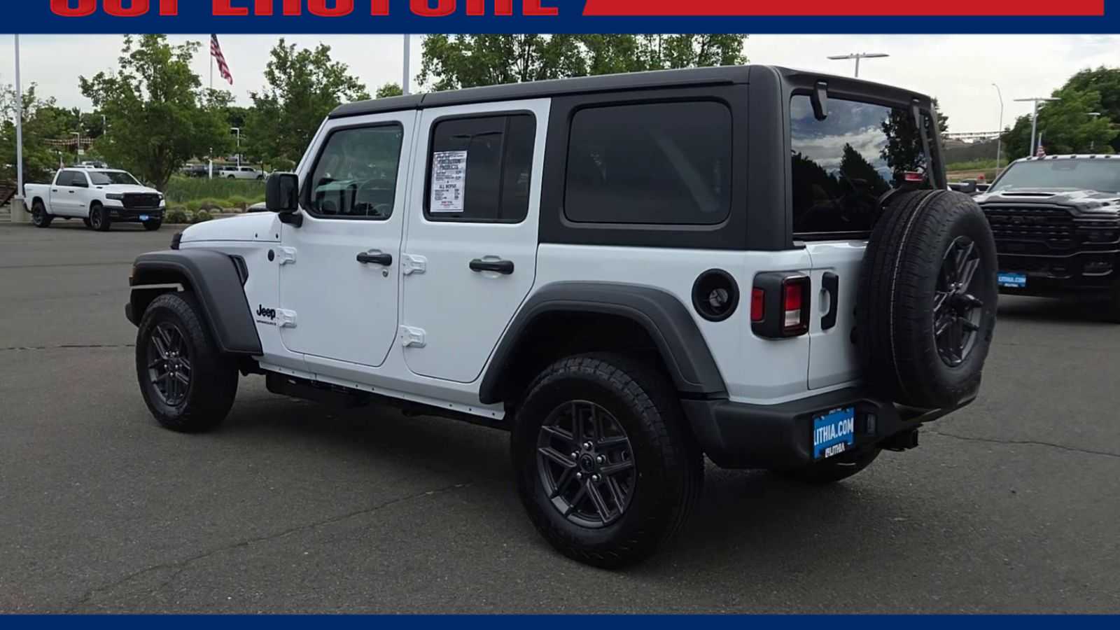 Thumbnail: 2026 Jeep Wrangler - 6