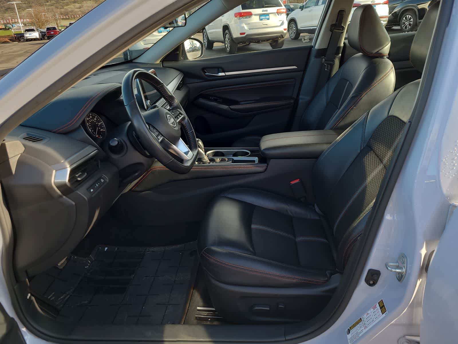 Thumbnail: 2023 Nissan Altima - 19