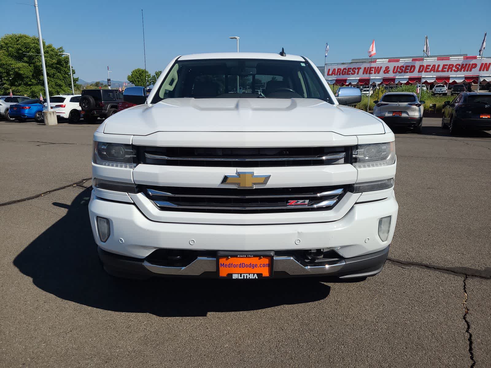 Thumbnail: 2016 Chevrolet Silverado 1500 - 14