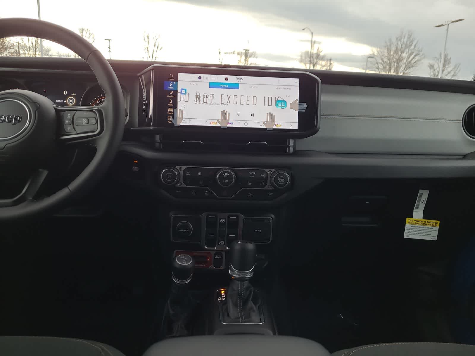 Thumbnail: 2026 Jeep Gladiator - 18