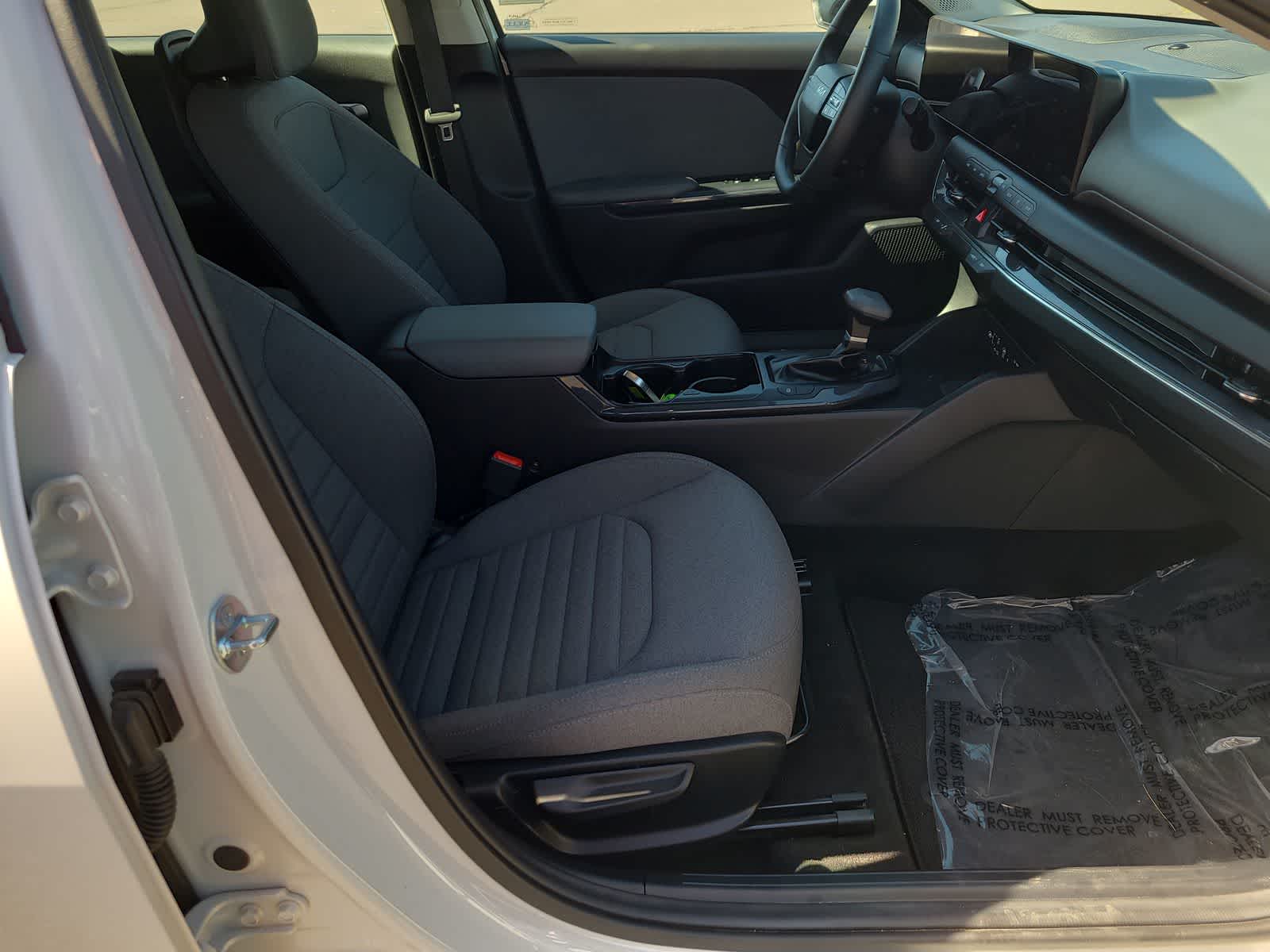 Thumbnail: 2025 Kia K4 - 22